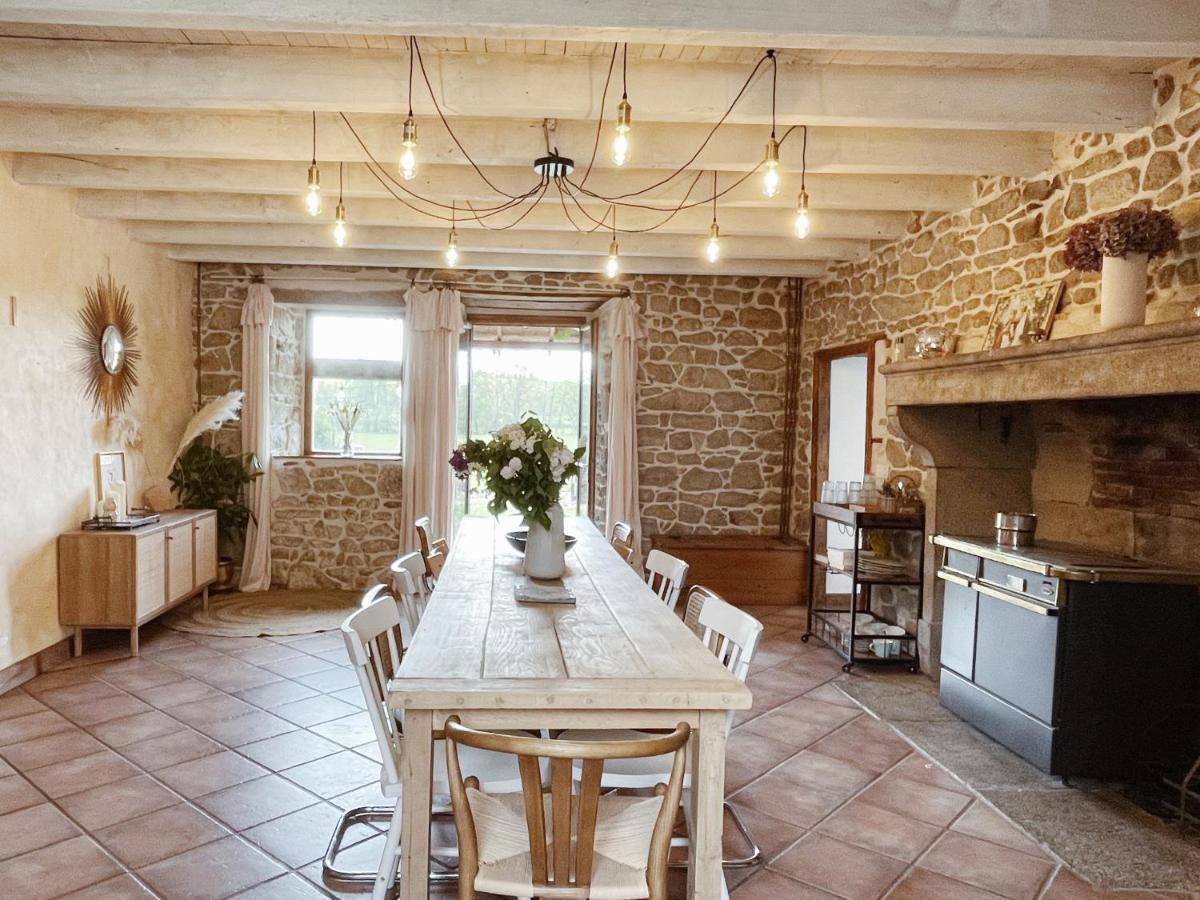 L'Ancien Relais De Poste*** Villa Saint-Dier-dʼAuvergne Dış mekan fotoğraf